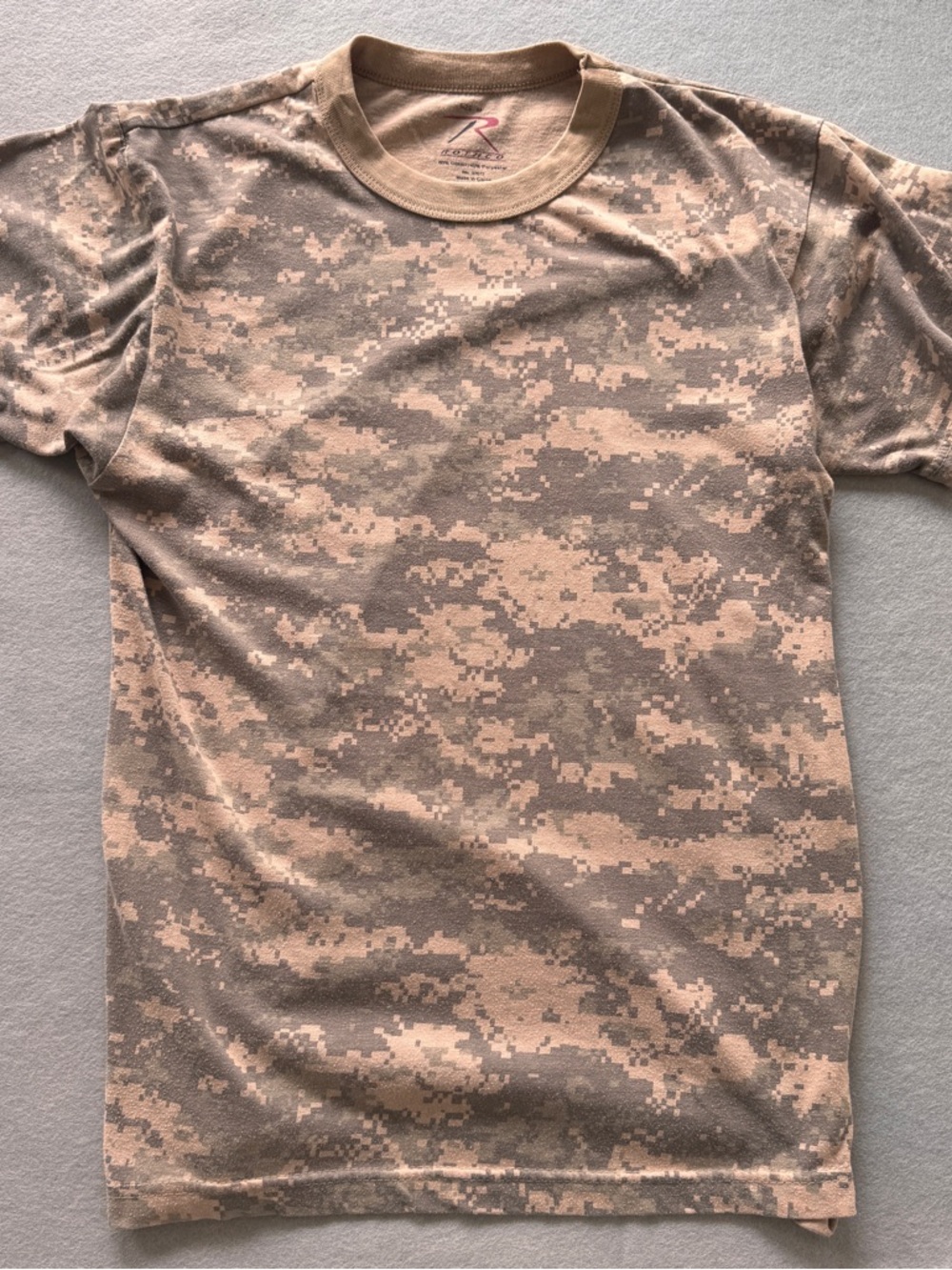 Rothco Desert Digital Camo Short Sleeve Tee - Tan & Brown